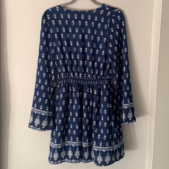 Xhilaration blue floral long sleeve summer dress M - Picture 2 of 6
